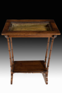 Charming George III Regency rosewood crocus table with lid off