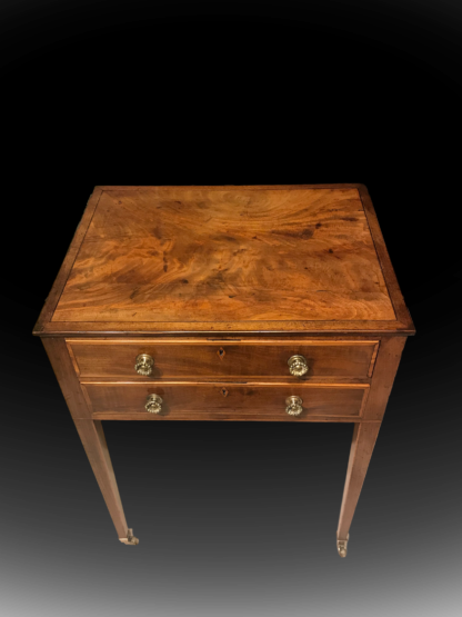 work_table_antique
