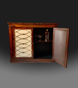 Fine Regency Rosewood Cabinet,