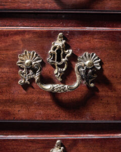 Kneehole Desk handle and keyhole close up detail