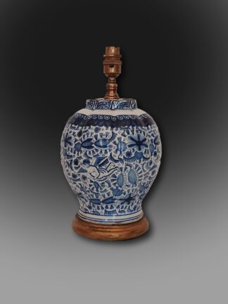 Delft vase